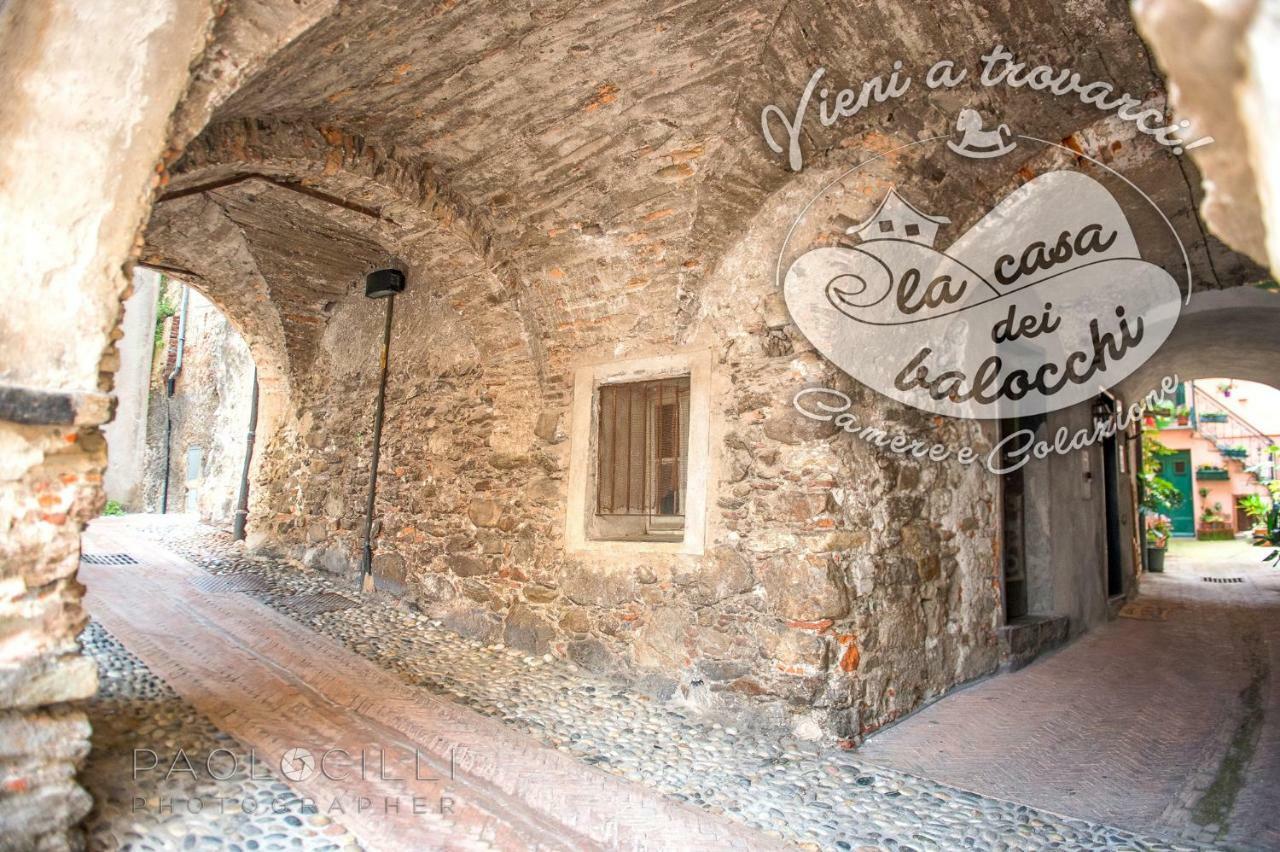 La Casa Dei Balocchi B&B Тойрано Экстерьер фото