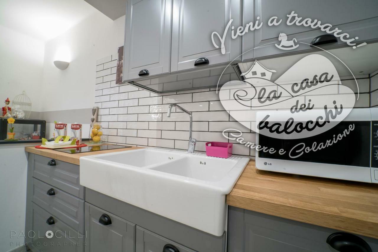 La Casa Dei Balocchi B&B Тойрано Экстерьер фото