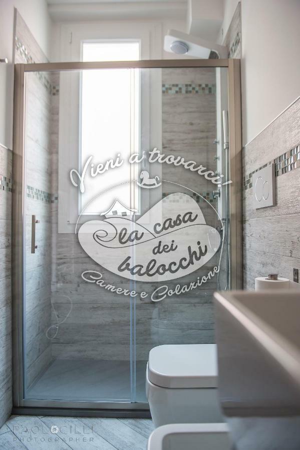 La Casa Dei Balocchi B&B Тойрано Экстерьер фото