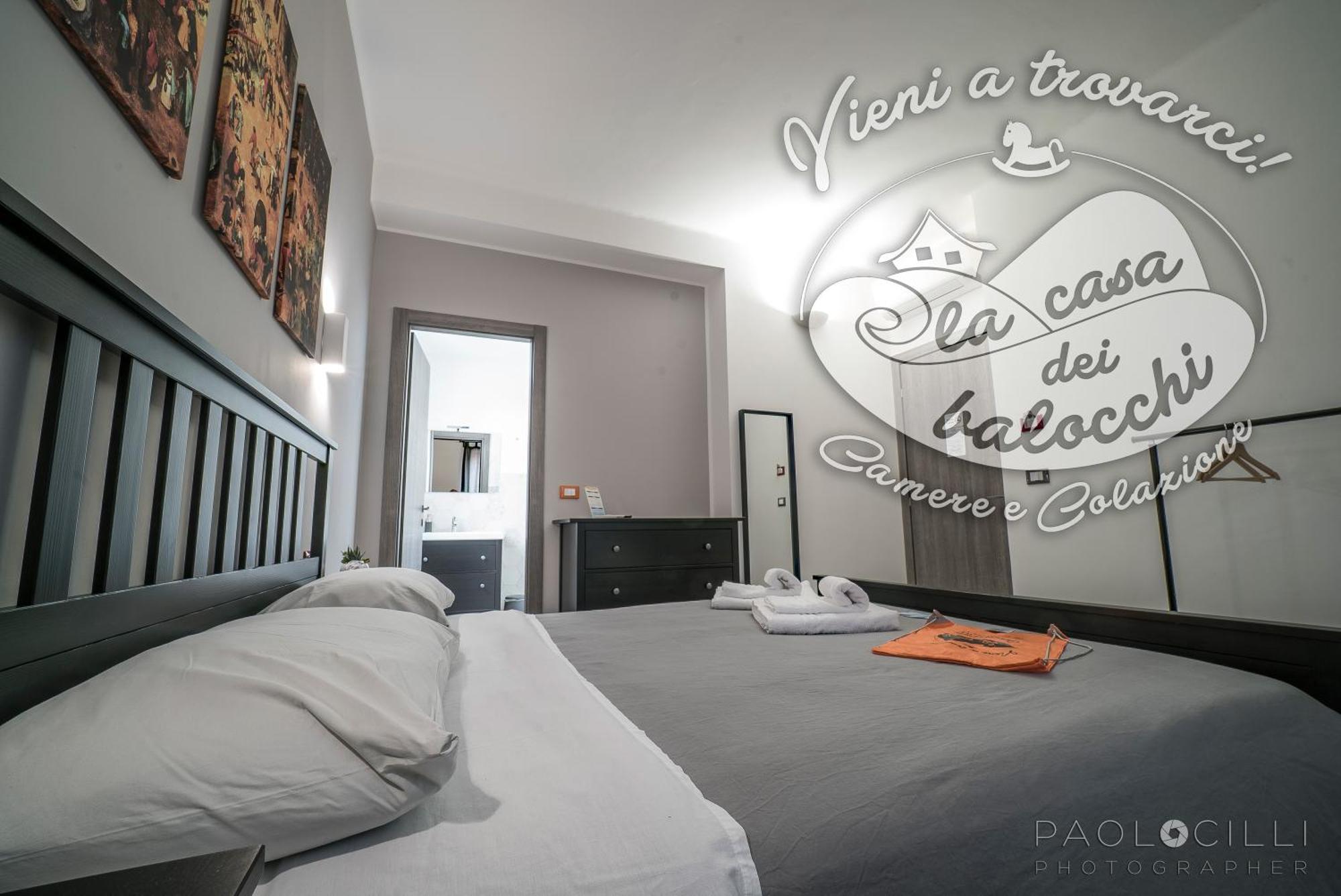 La Casa Dei Balocchi B&B Тойрано Экстерьер фото