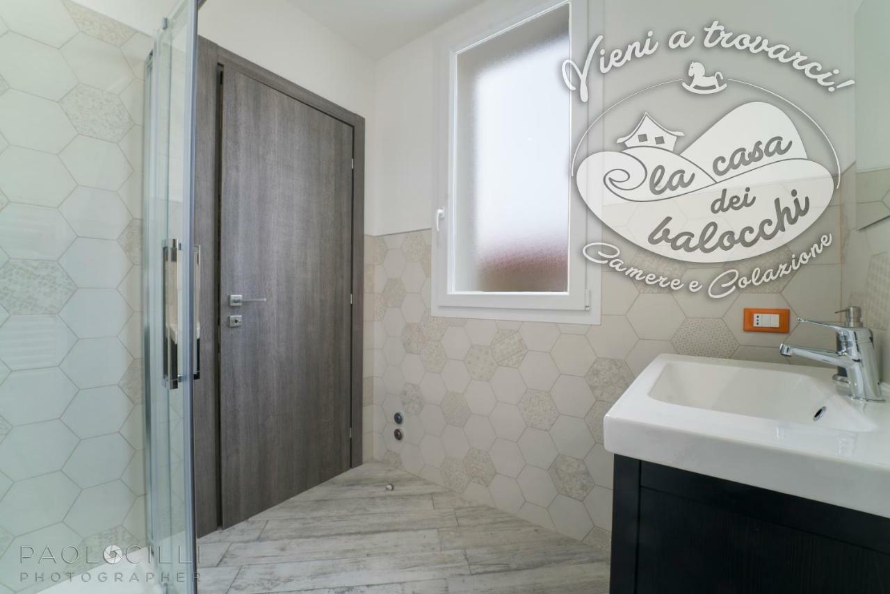 La Casa Dei Balocchi B&B Тойрано Экстерьер фото