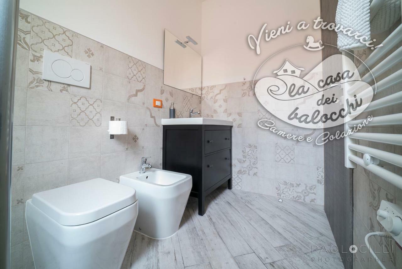 La Casa Dei Balocchi B&B Тойрано Экстерьер фото